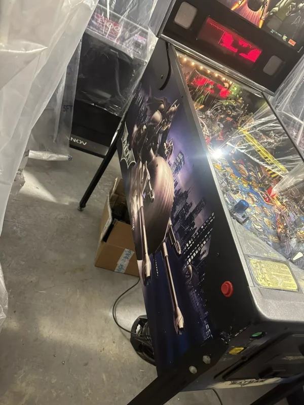 The Dark Knight Pinball Machine - Image 3
