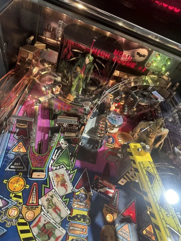 The Dark Knight Pinball Machine - Image 7