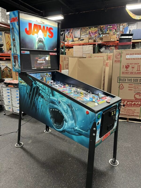 Jaws Pro Pinball Machine Stern - Image 4