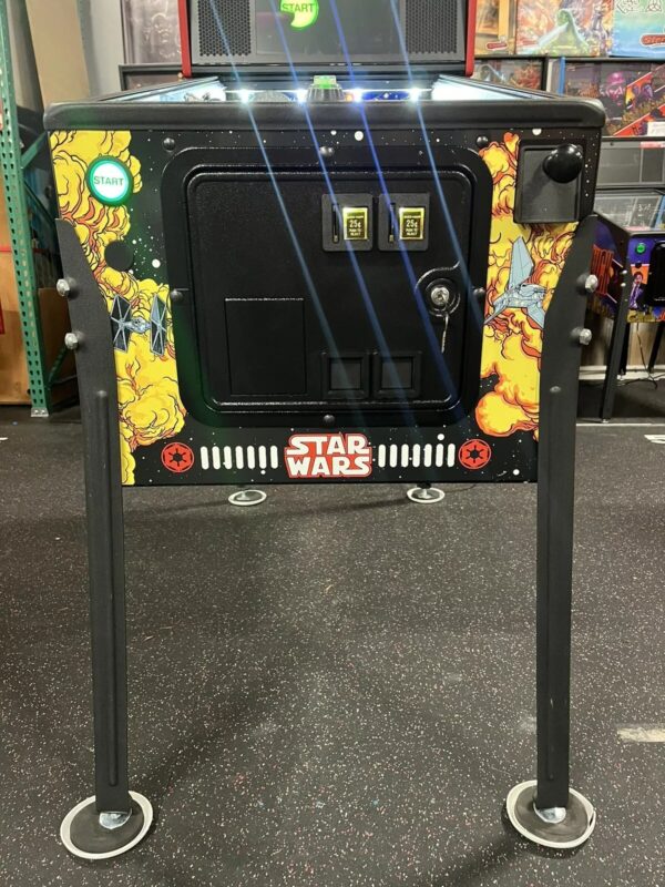 Star Wars Premium Pinball Machine Stern