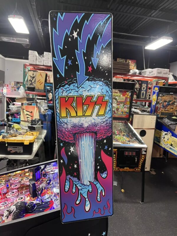 Stern Kiss Pro Pinball Machine Stern - Image 4